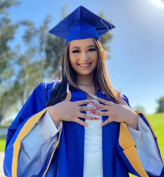 why are graduation dresses white | Wolddress wolddress why are graduation dresses white | Wolddress wolddress